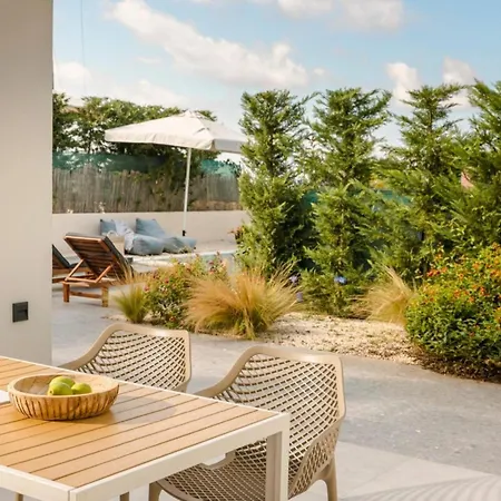 Βίλα Lotus - Unalome Antipata (Erisos)