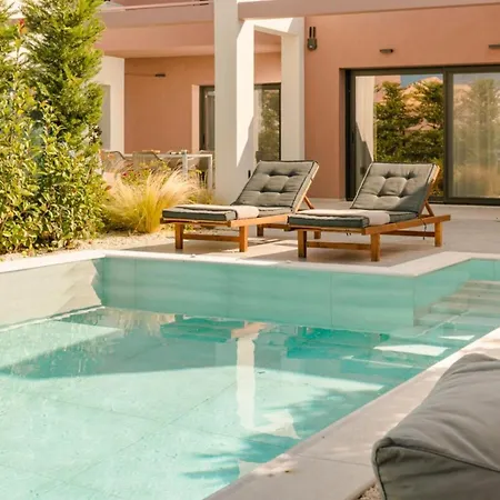 Βίλα Lotus - Unalome *